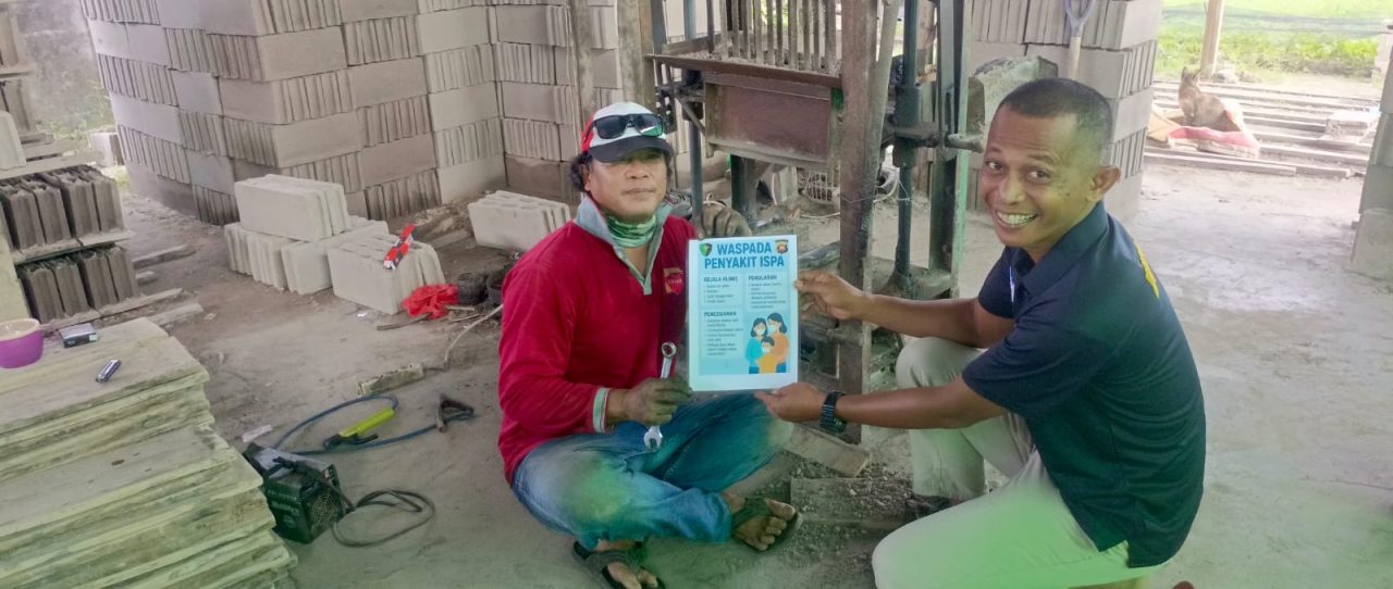 Polres Singkawang Edukasi Warga tentang Proteksi ISPA di Tengah Dampak Kabut Asap Karhutla